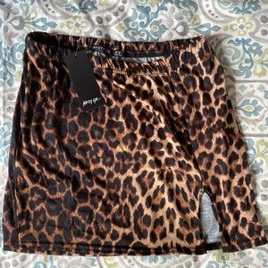 Nasty Gal Cheetah Print Skirt (US 10)
